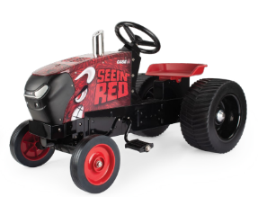 Case IH Magnum Seein' Red Puller Pedal Tractor
